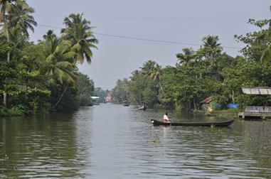 Houseboat-Tour from Alleppey to Kollam_DSC6494_H600